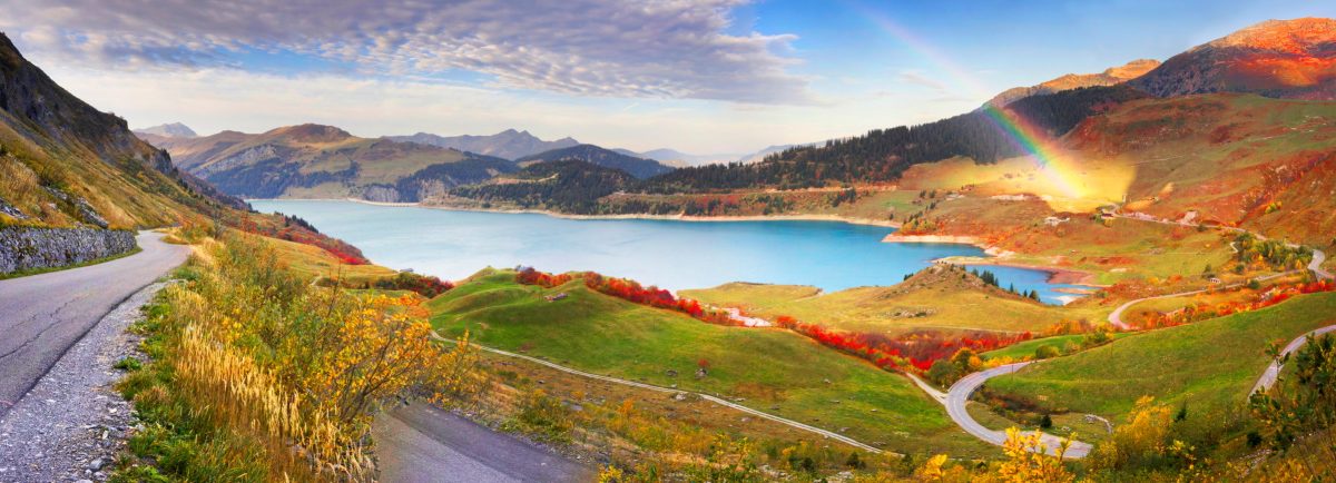 morning view of Roselend lake/Lac de Roselend morning view of Roselend lake/Lac de Roselend
